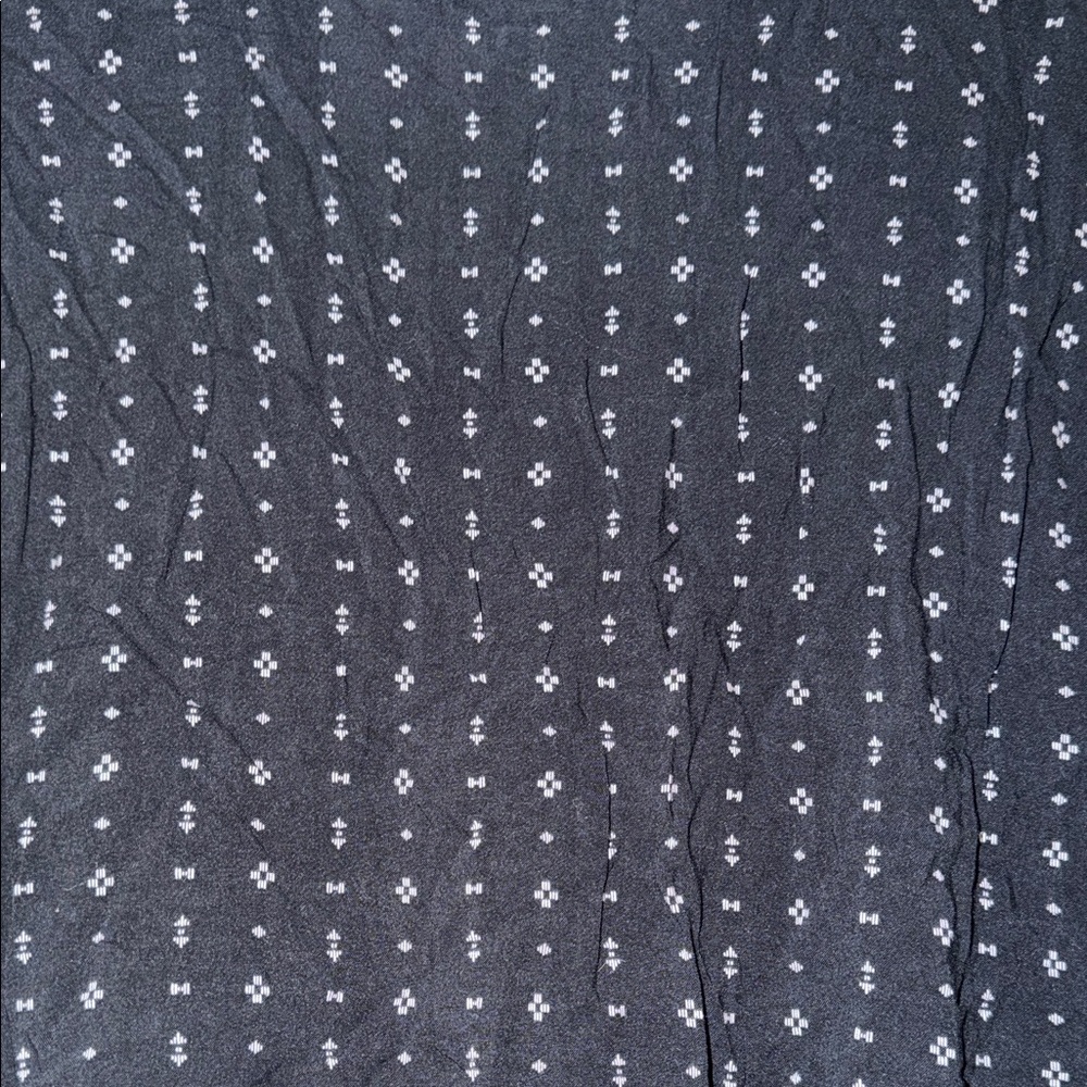 Black Patterned - Picture 3 of 3